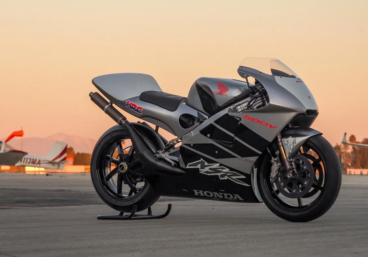 Honda NSR500V 1997 Jadi Motor Termahal yang Terjual di Pelelangan