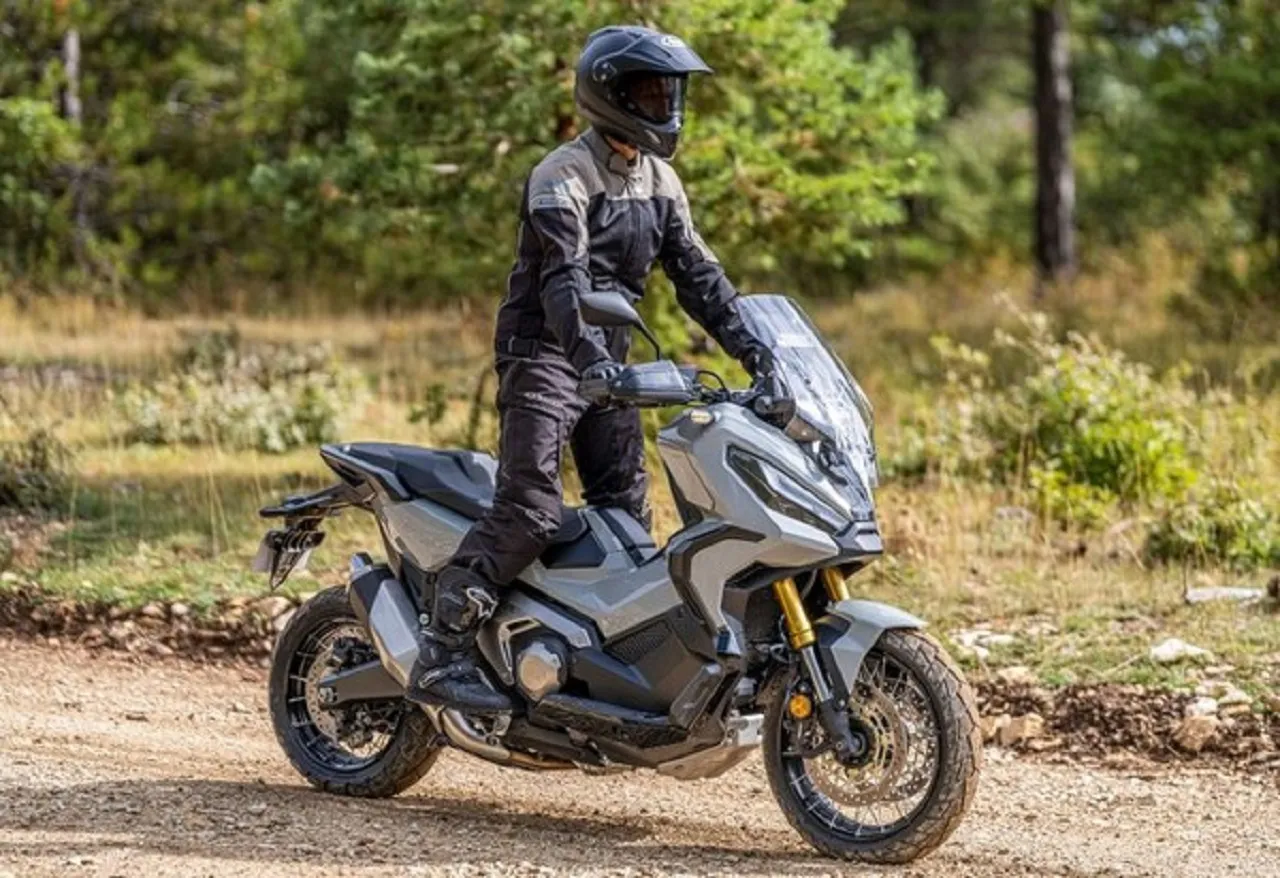 Terinspirasi Kertas Origami, Honda X-ADV 750 Dibanderol Rp 228,2 Juta