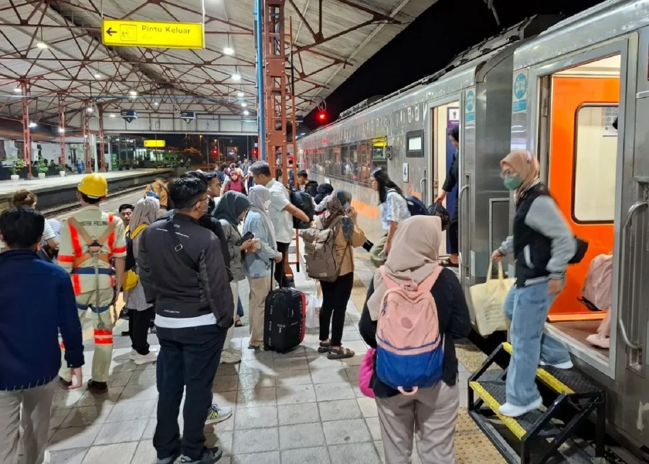 Libur Panjang, KAI Daop 7 Catat Lonjakan Penumpang di Stasiun Kediri