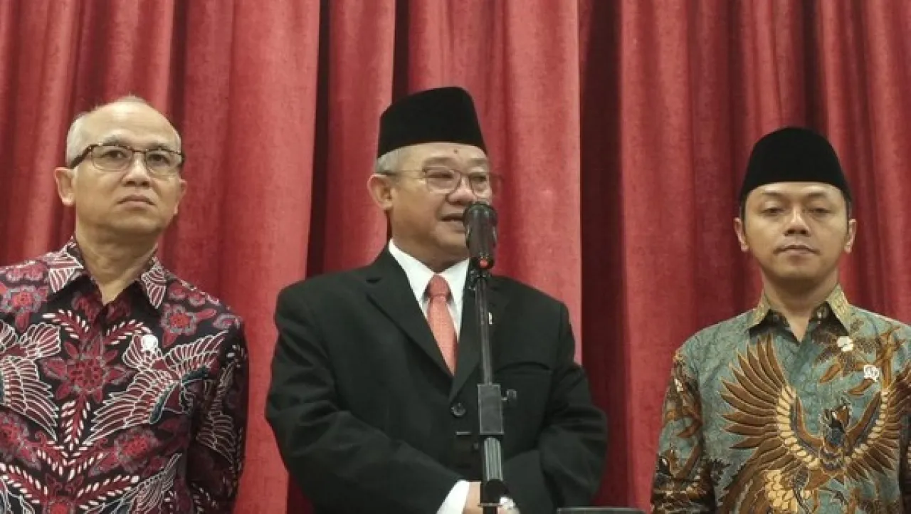 Mendikdasmen Bocorkan tak Ada Istilah Zonasi dan Ujian