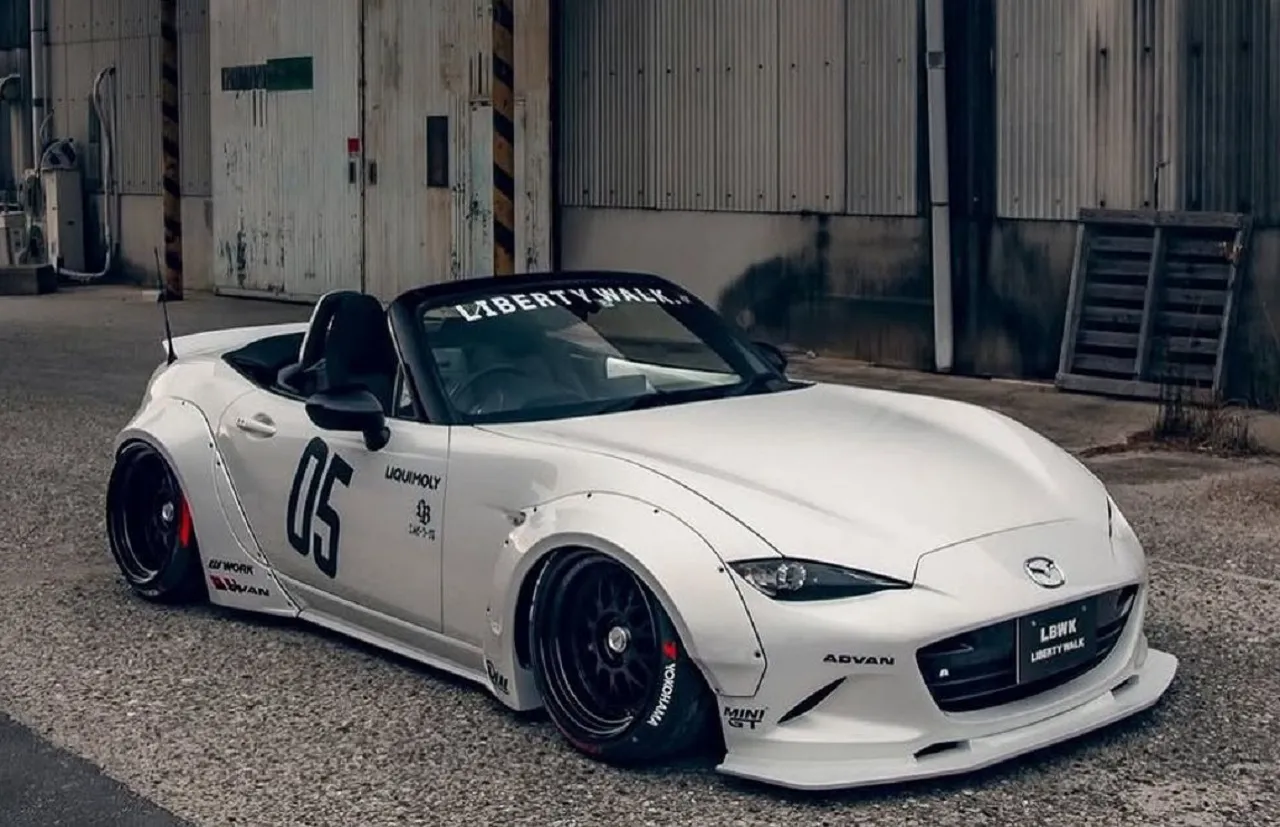 Sentuhan Modifikasi Liberty Walk ‘Mazda MX-5’ Munculkan Kesan Agresif