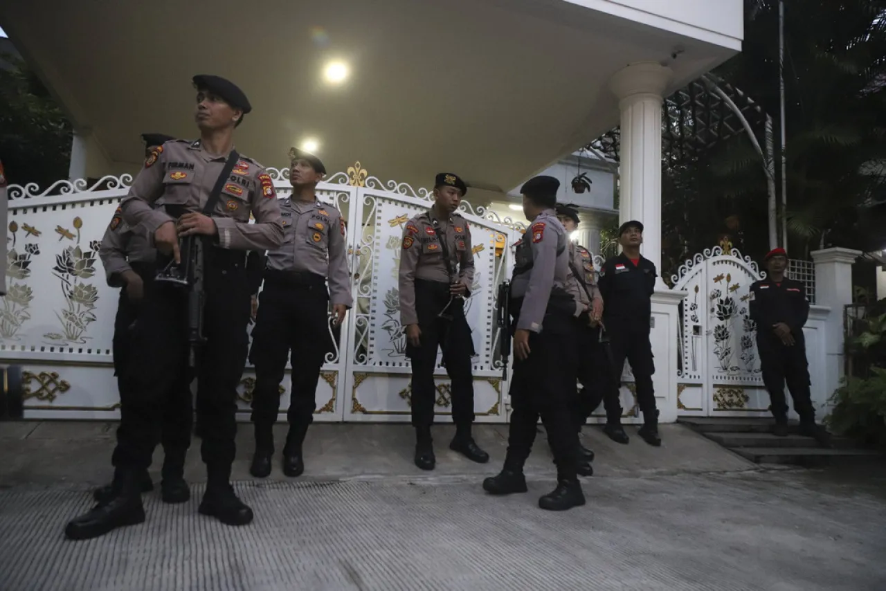 Multi Tafsir, Penggeledahan Rumah Sekjen PDIP