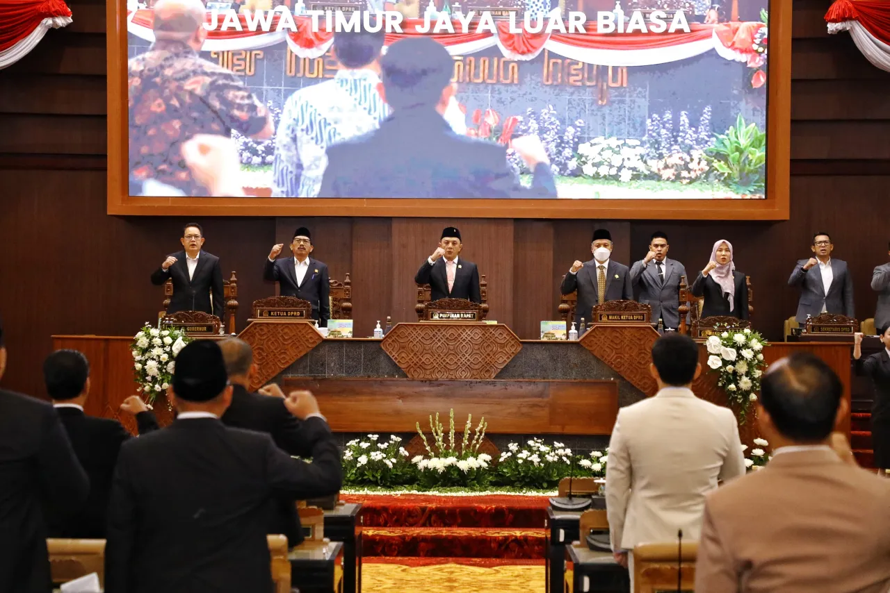 Dua BUMD Jatim Berubah Jadi Perseroda
