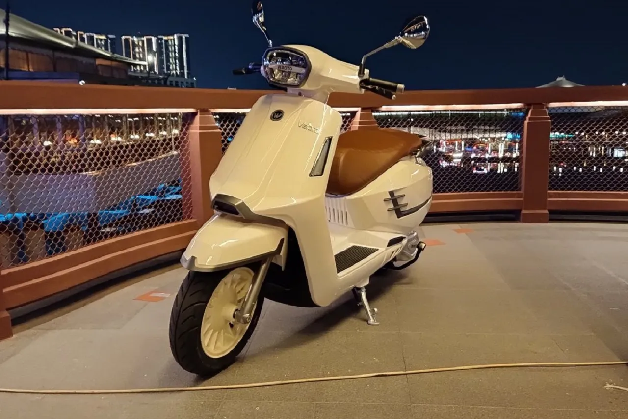 Hadirkan 2 Varian Warna Baru, Skutik Klasik VMoto Velora Dipatok Rp 26,8 Juta