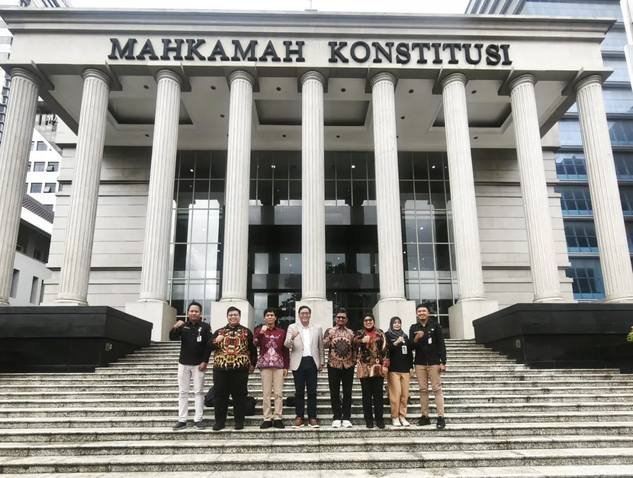 Baca juga : KPU Kota Blitar Siap Hadapi Persidangan di MK