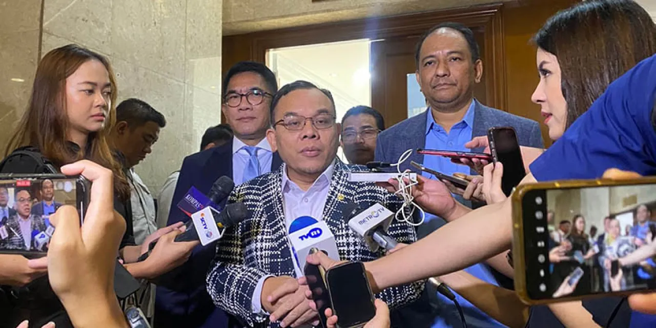 PAN: Raja Kecil itu Lawan Prabowo