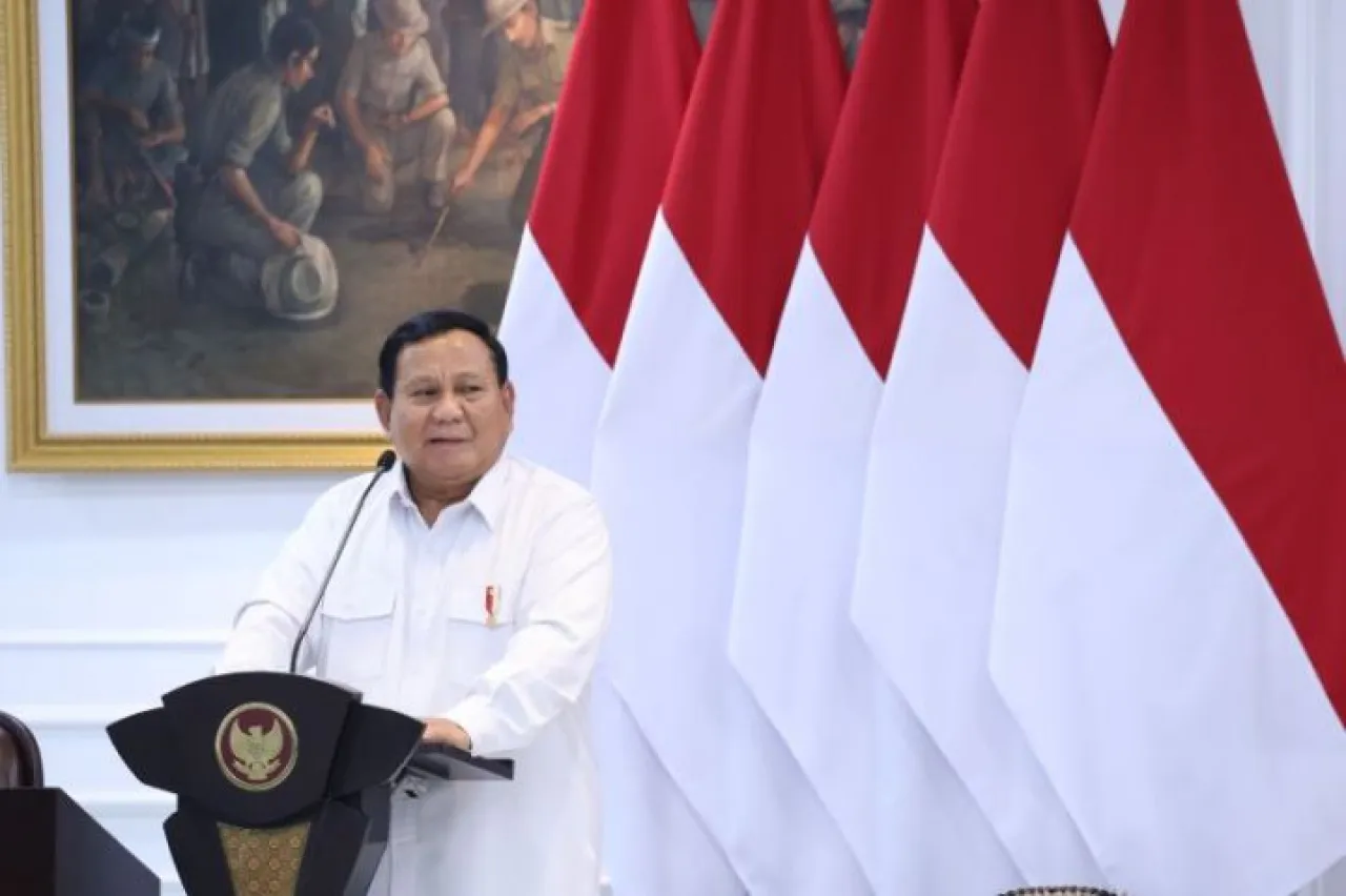 Prabowo Ijinkan Pengecer Berjualan LPG 3 kg