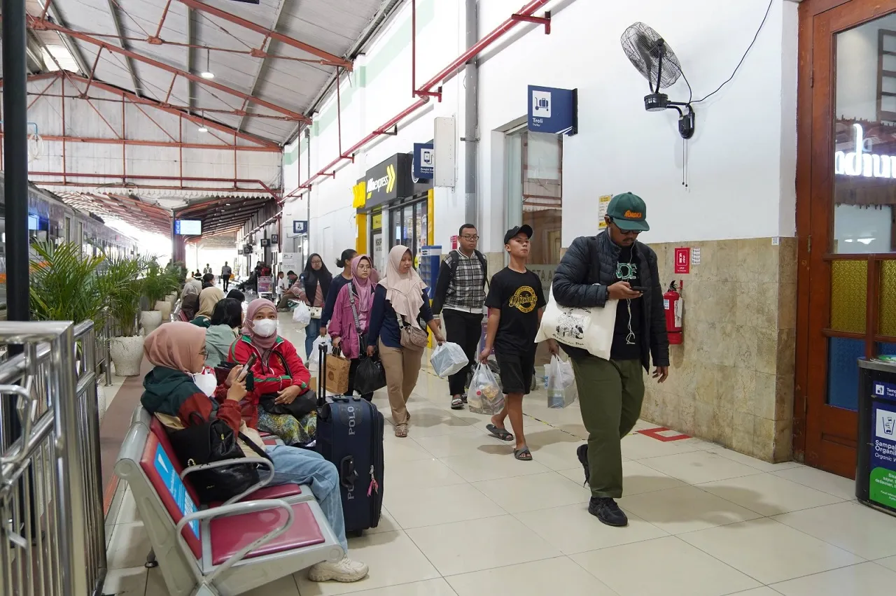 Jelang Lebaran 2025, KAI Daop 7 Madiun Buka Pemesanan KA Tambahan 11.440 Tempat Duduk