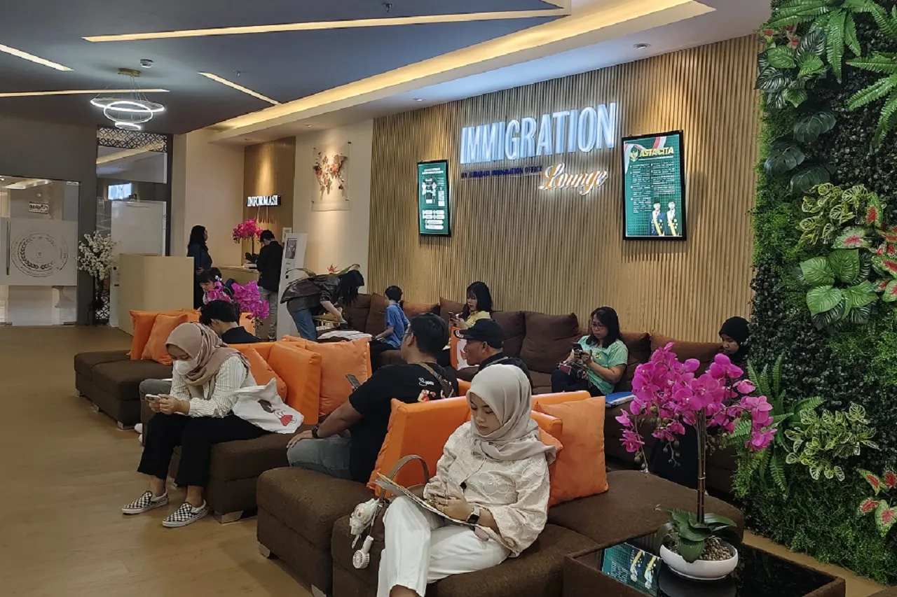 Tak Perlu Cuti! Urus Paspor di Immigration Lounge Ciputra World Bisa Sabtu - Minggu