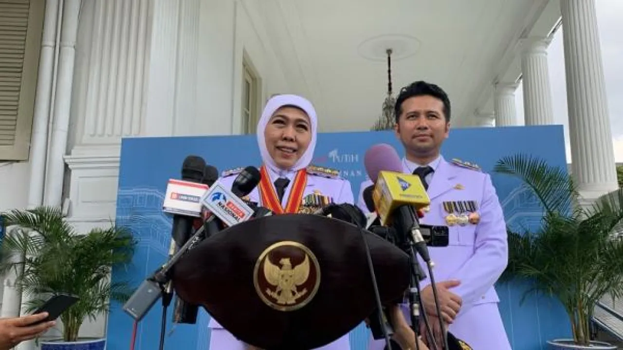 Khofifah Langsung Rakor Bahas Sembako di Jatim