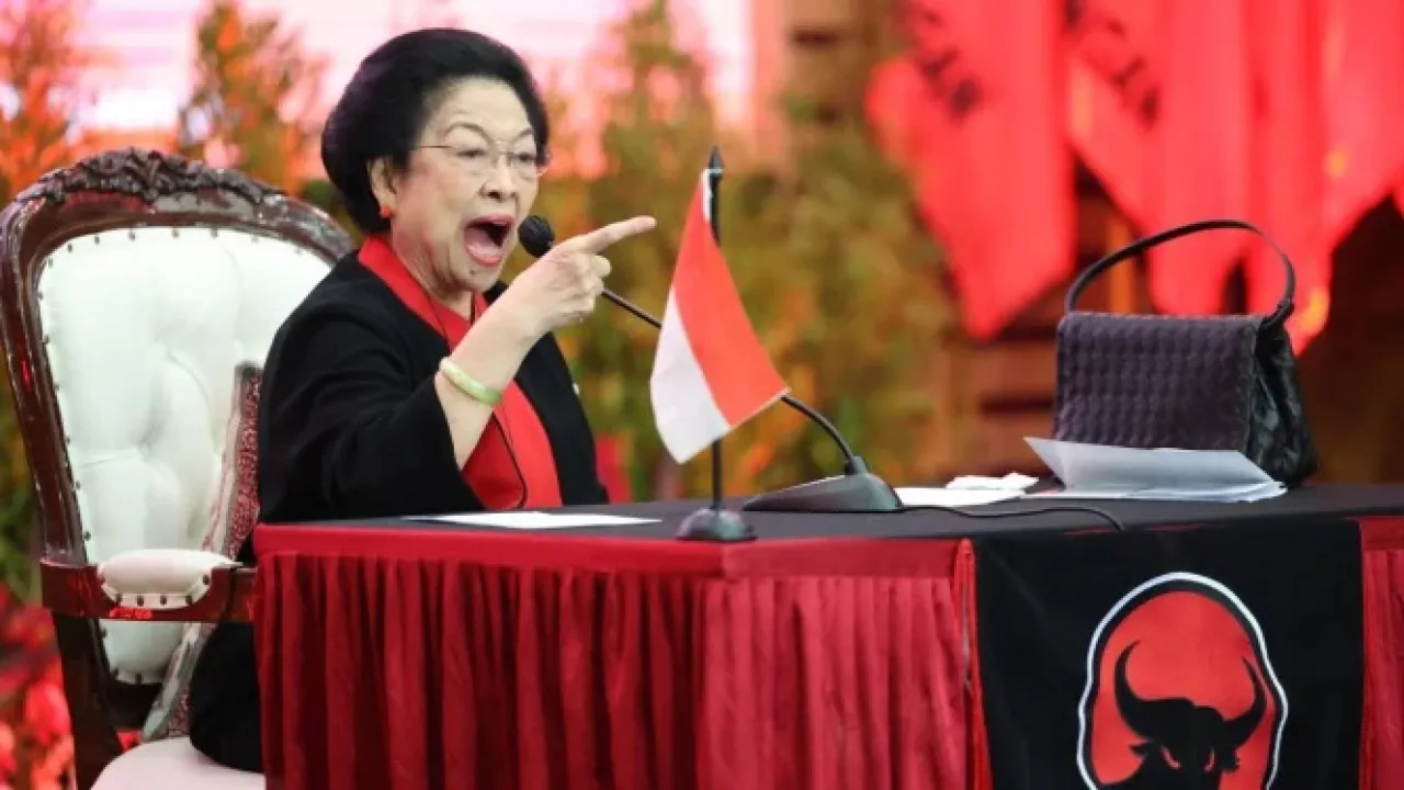 Megawati Ajak "Mbangkang" Retret