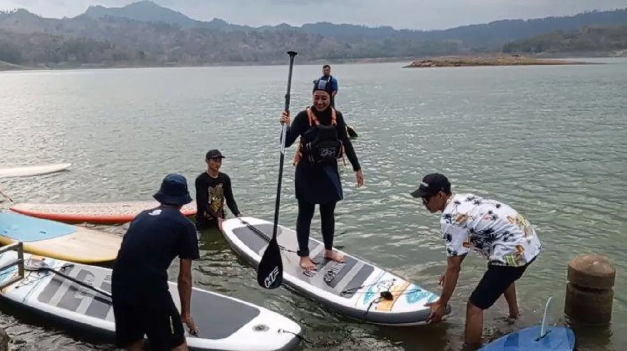 Waduk Wonorejo di Tulungagung, Suguhkan Wahana Olahraga Paddling Favorit Anak Muda