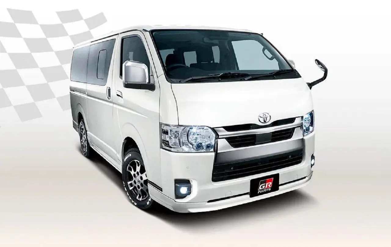 Makin Sporty Modern, Toyota HiAce Disulap Tampilkan Sentuhan GR Parts