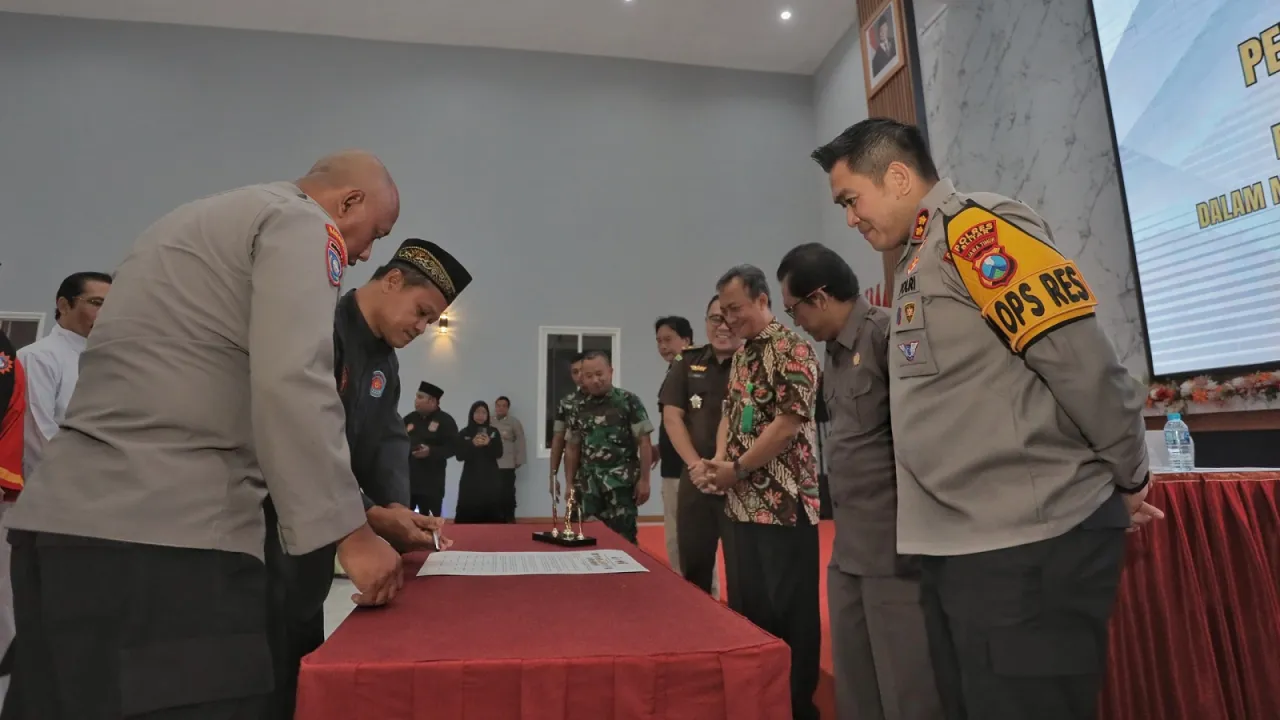 Polres bersama Forkopimda Blitar Deklarasi Damai dengan Perguruan Silat Se Blitar Raya