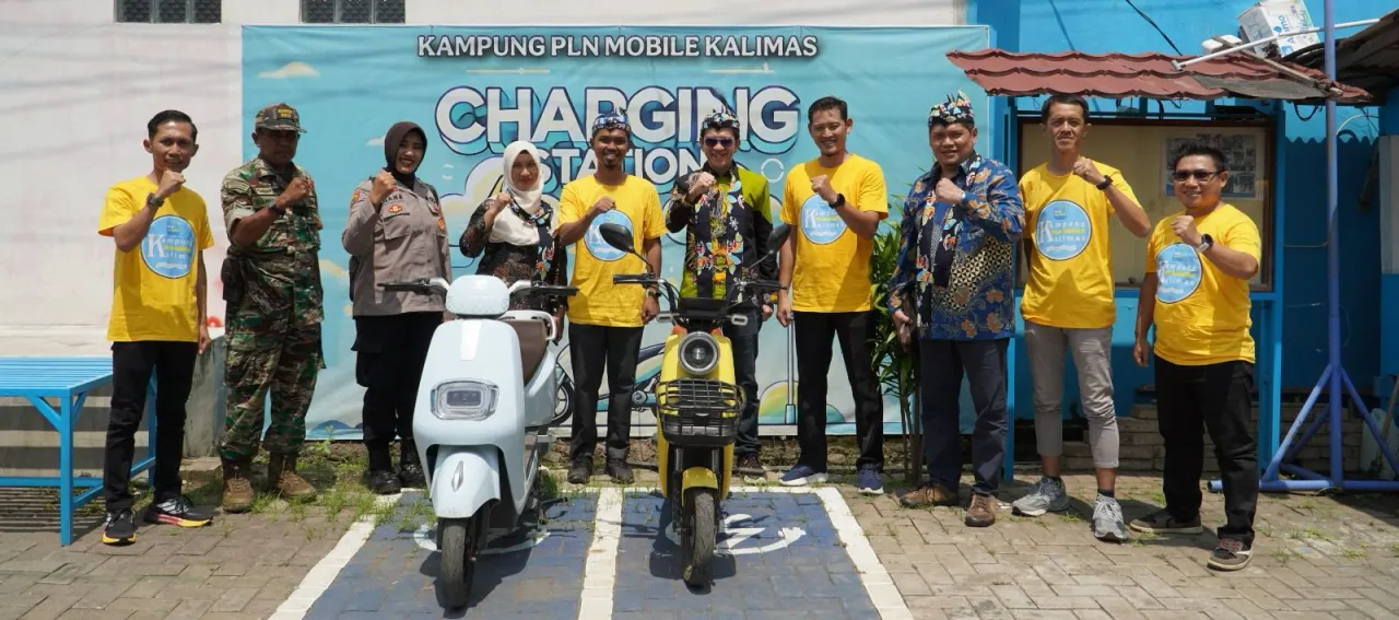 PLN Resmikan Kampung PLN Mobile Semarakkan Ramadhan 2025