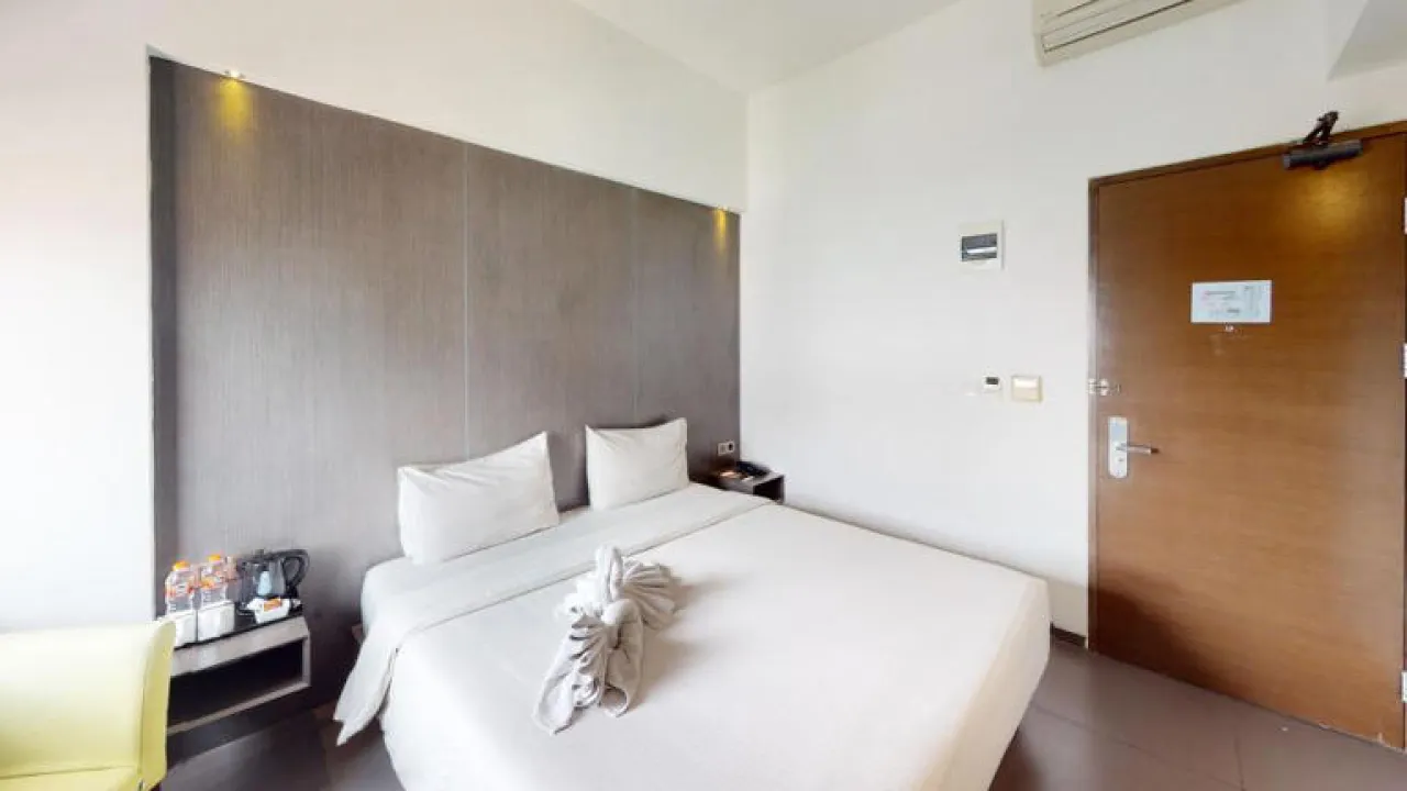 Hotel Bintang 3 dan 4, Ancang-ancang PHK