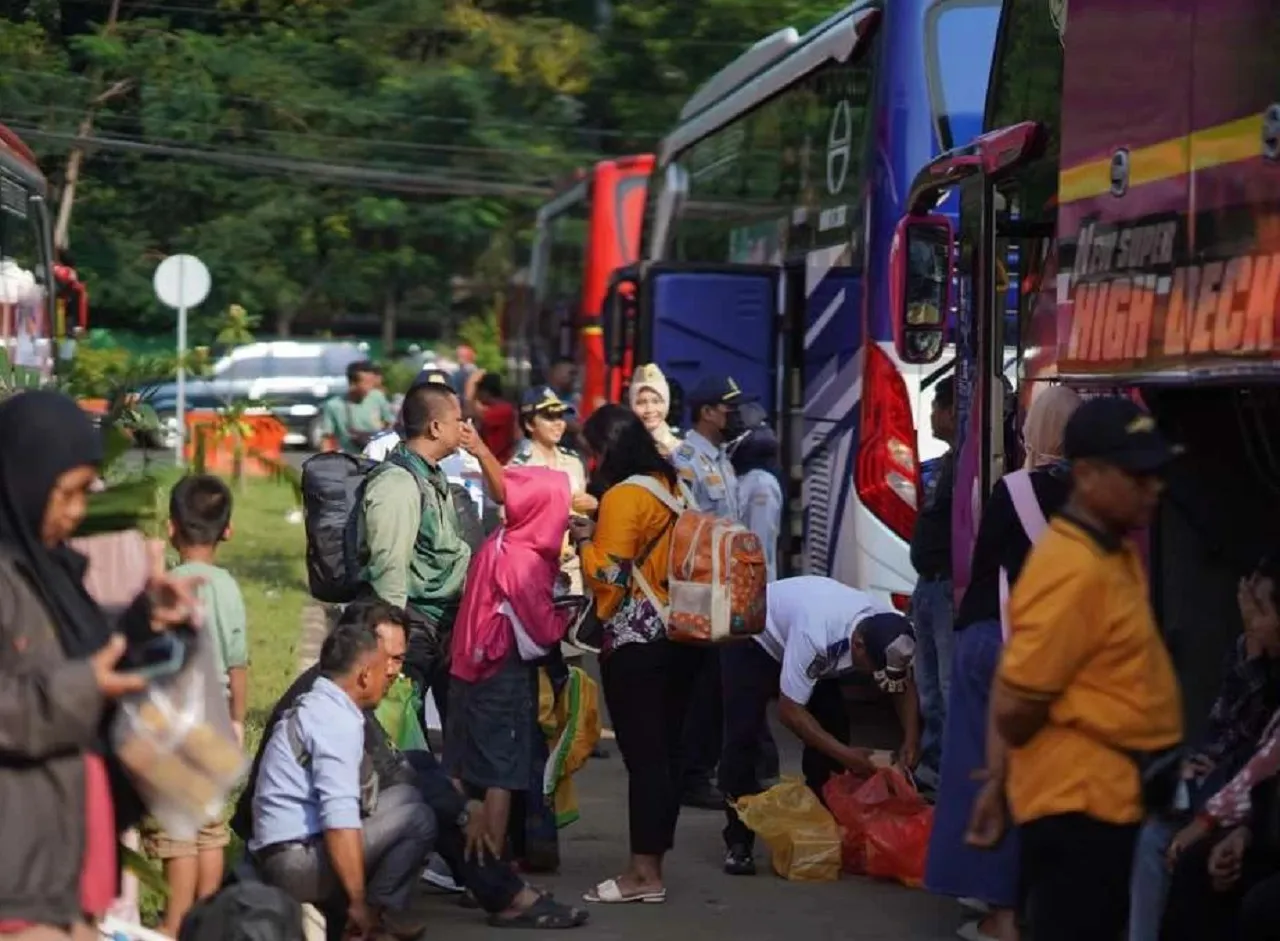 Dishub Madiun Tambah Armada Bus untuk Program Angkutan Balik Gratis Lebaran