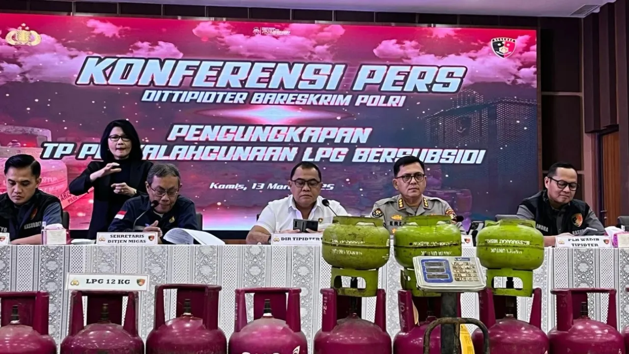 Terungkap, Kasus Gas LPG 3 Kg, Dioplos ke Gas Non-subsidi 12 Kg