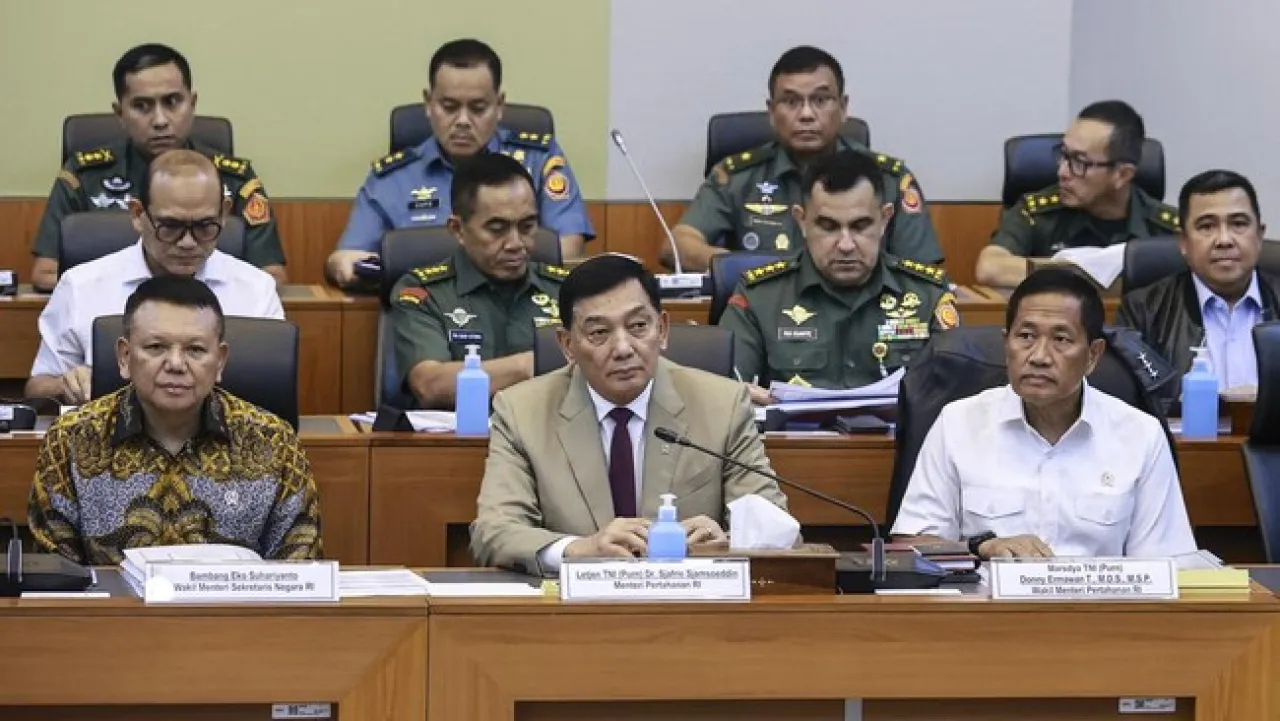 Jaksa Agung, akan Dijabat Militer