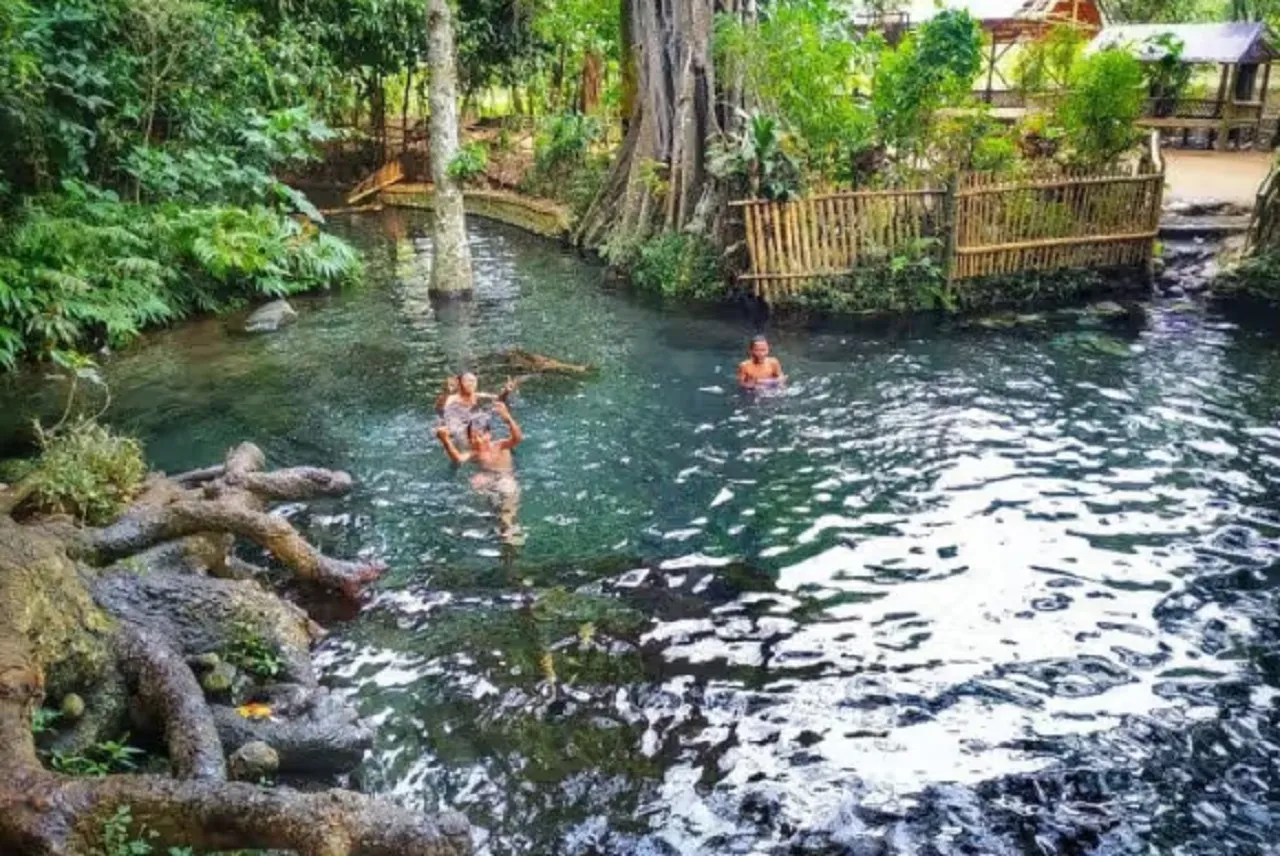 Sumber Umbulan Malang, Destinasi Hidden Gem Berwisata Air Super Jernih