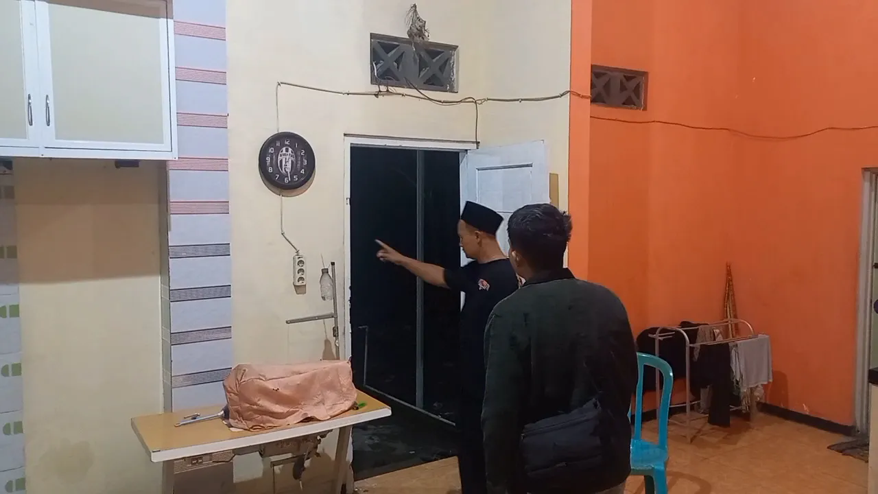 Ditinggal Tarawih, Rumah Warga di Jombang Kemalingan