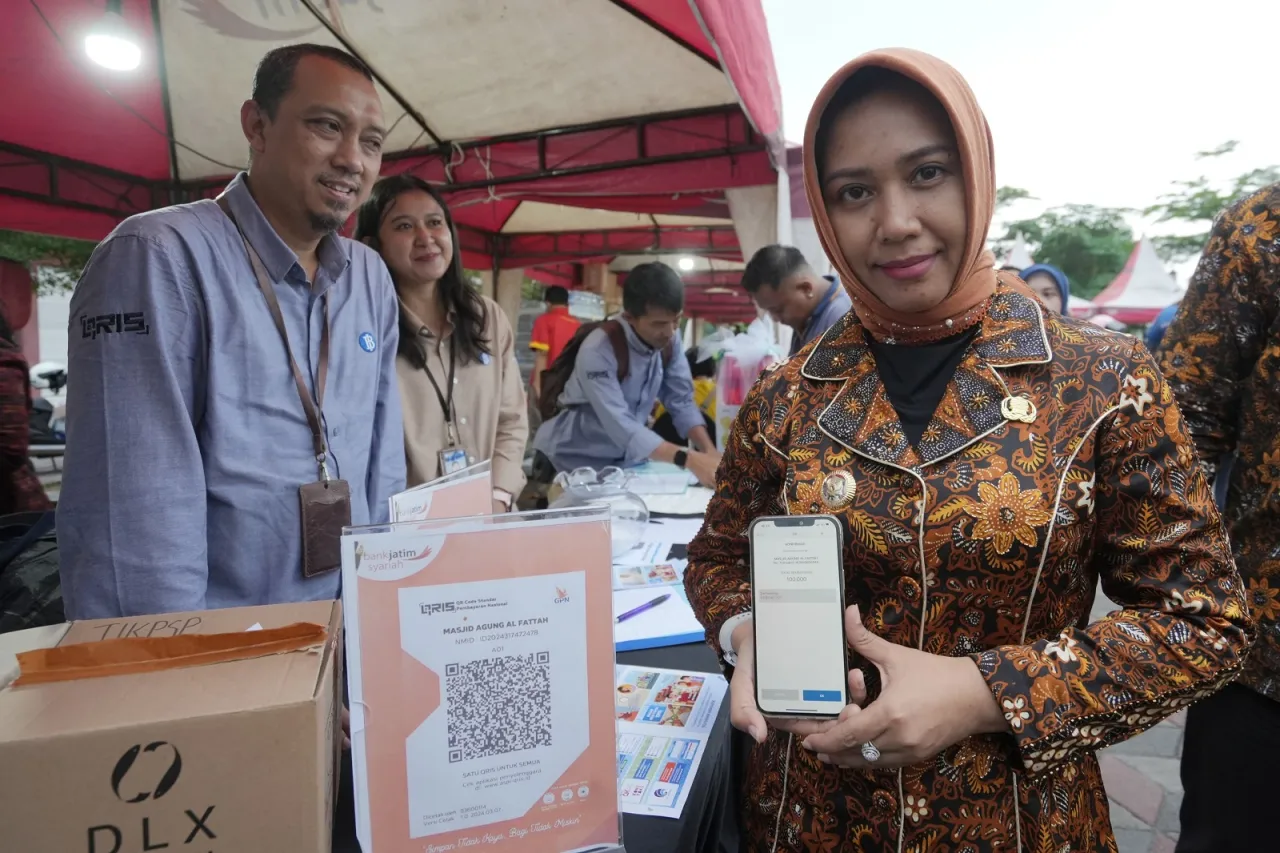 Wow, Pasar Takjil Ketidur Jual Minyak Goreng 2 Liter Cuma Rp 1