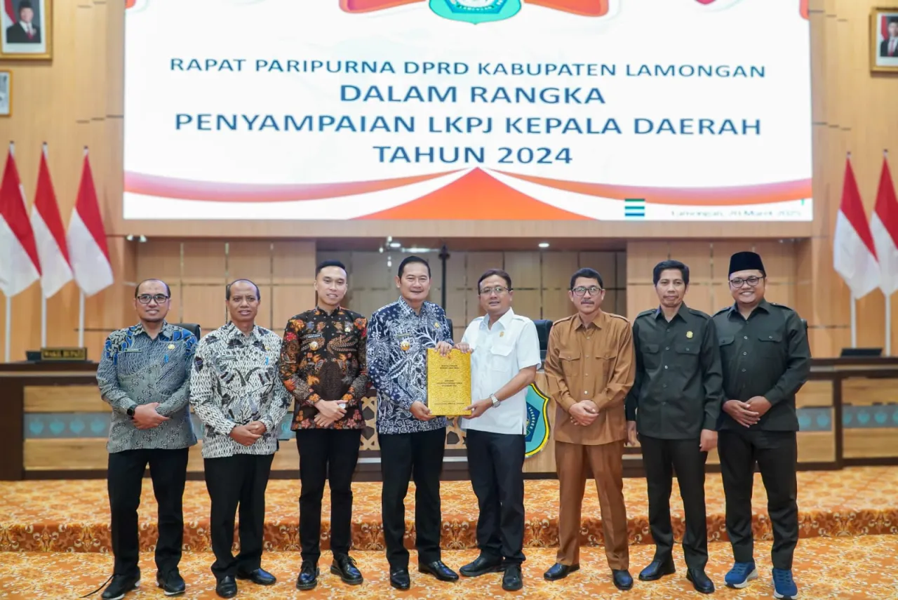 DPRD Lamongan Gelar Paripurna LKPJ Bupati Tahun Anggaran 2024