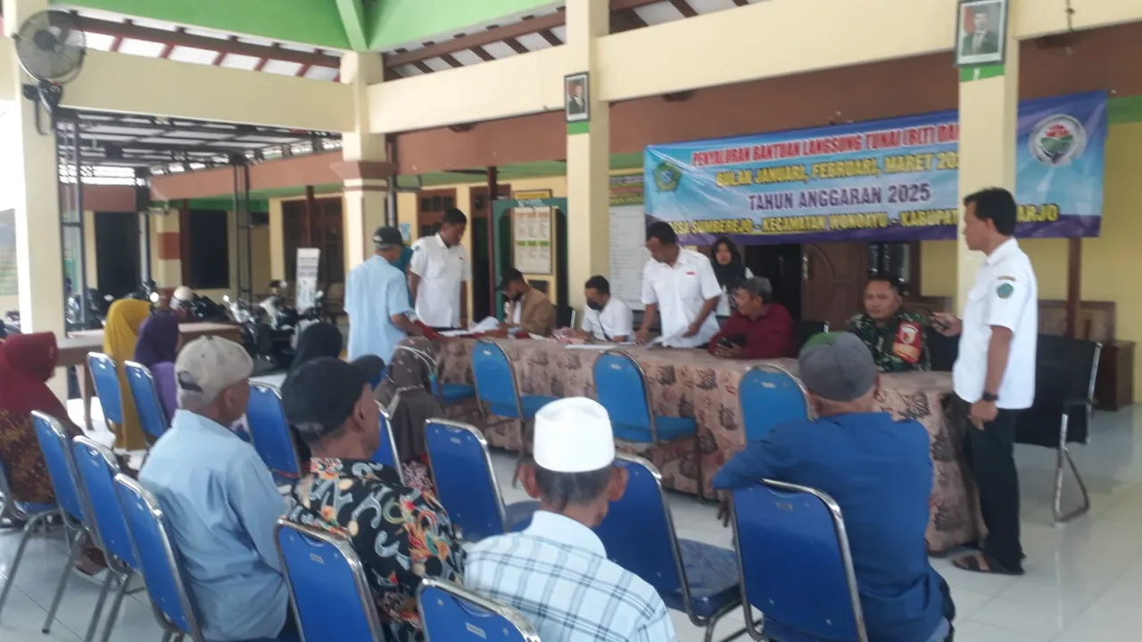 Pemdes Sumberejo Salurkan BLT-DD kepada 31 KPM