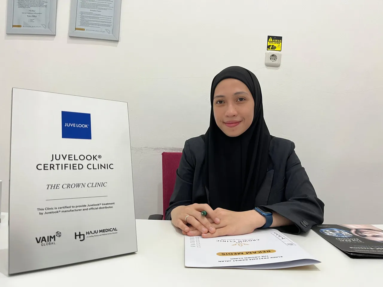 Baca juga : Kombinasi Dermaqual Rejuveyes dan Exilis Ultra 360 di The Crown Clinic Kediri, Solusi Canggih Atasi Masalah Area Mata