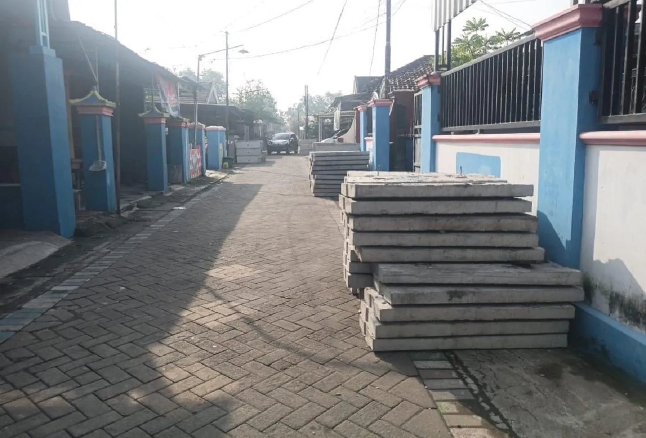 Tingkatkan Kesehatan dan Kebersihan Lingkungan, Pemdes Ketimang Bangun SPAL