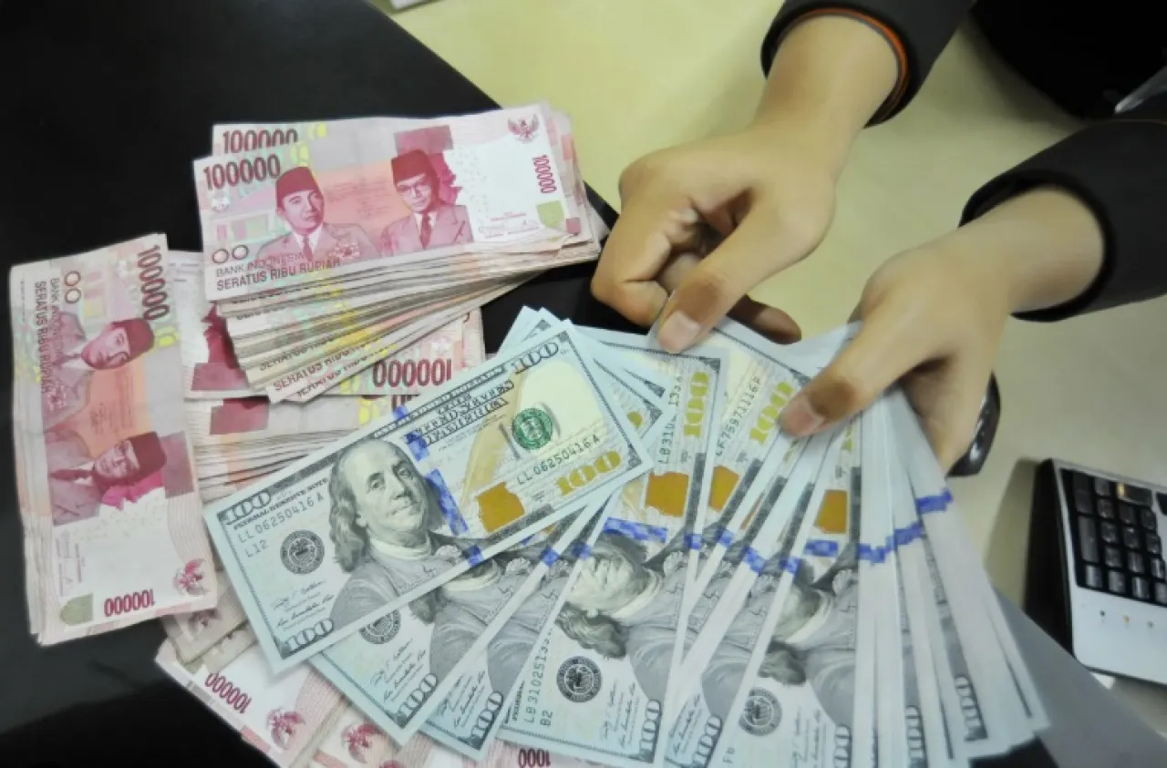 Dolar AS Tembus Rp 17.200,00, Pemerintah Jaga Nilai Tukar Rupiah