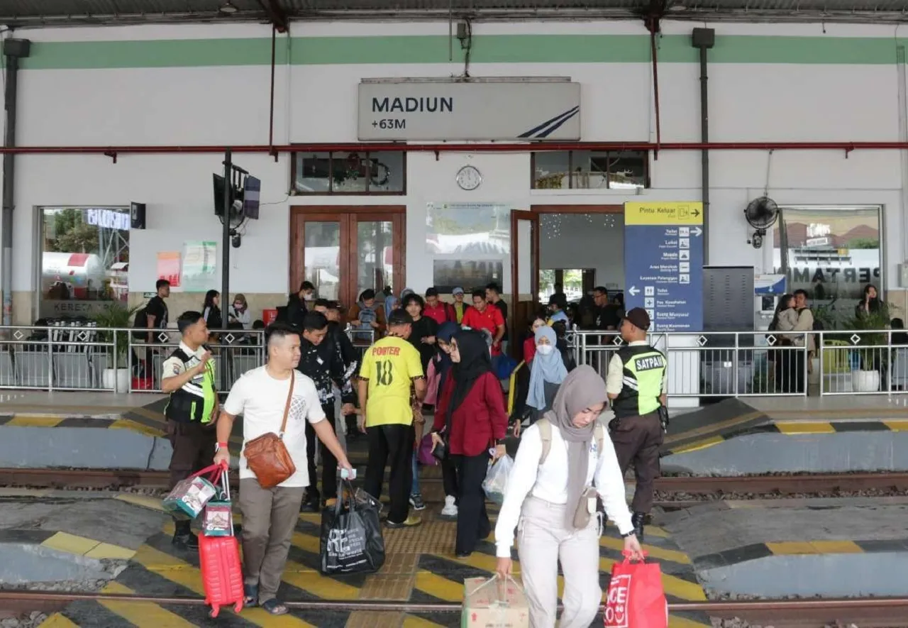 Masa Angkut Lebaran 2025, Penumpang di KA Daop Madiun Melonjak 7 Persen