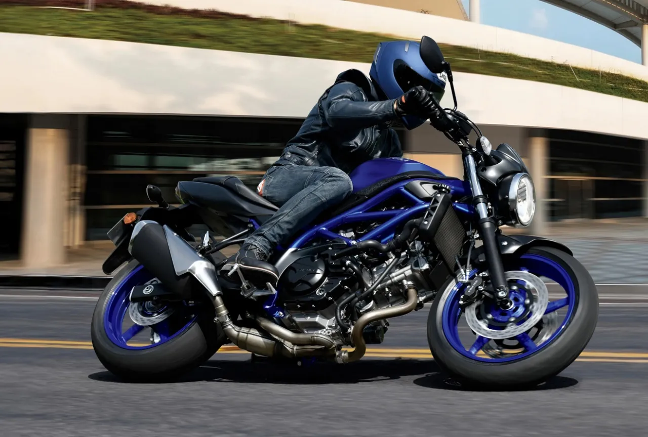 Dibanderol Rp114 Jutaan, Suzuki SV650 2025 Jadi Penantang Kuat Kawasaki Z650