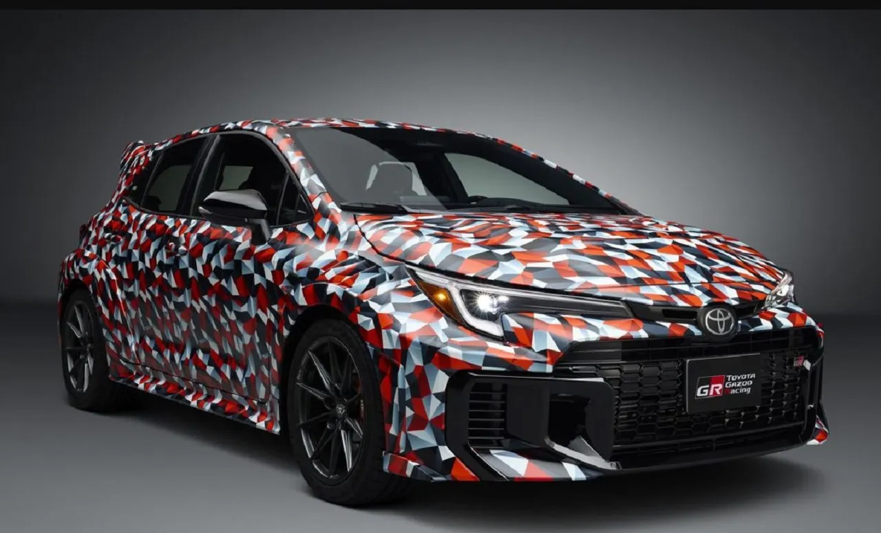 Versi Terbaru Toyota GR Corolla Facelift Lebih Bertenaga dan Ekstrem