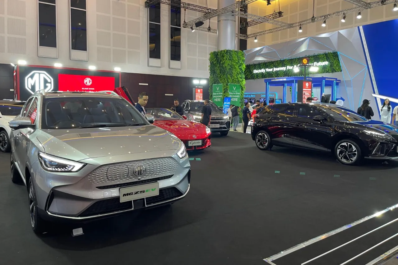 Baca juga : MG Motor Tampilkan Mobil Listrik Futuristik di IIMS Surabaya 2025