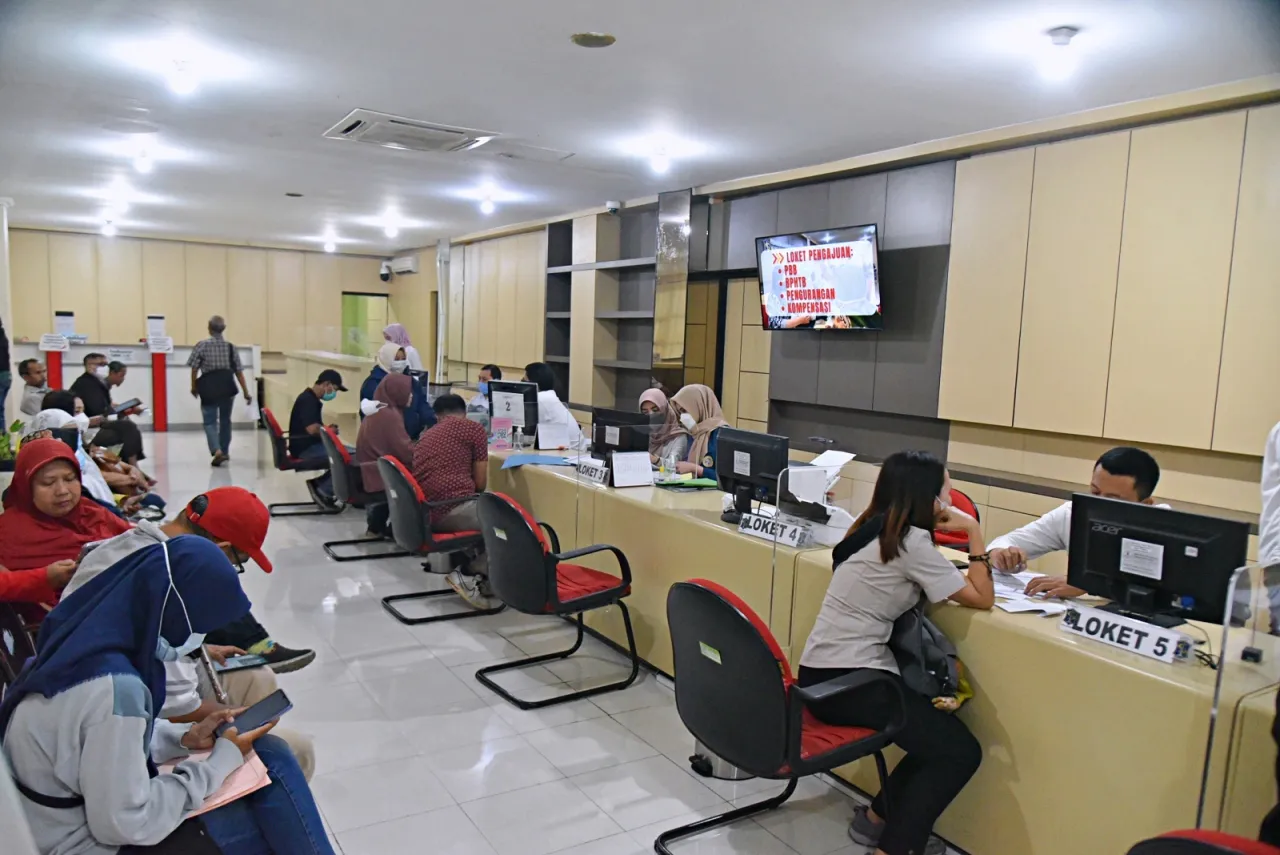 Wakil Ketua DPRD Surabaya Dorong Pemkot Gandeng BPN Permudah Pengurusan Sertifikat Tanah