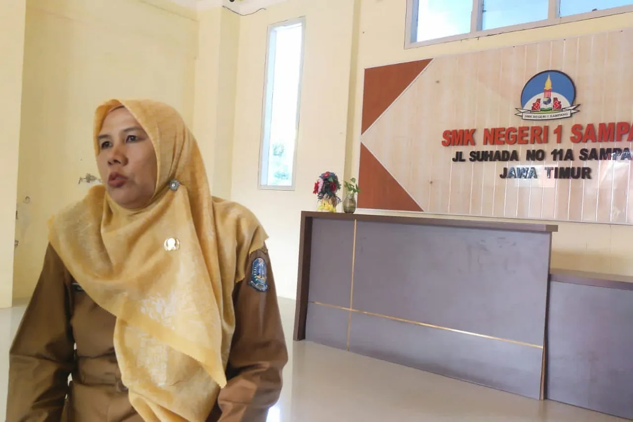 Baca juga : Manajemen SMKN 1 Sampang Dituding Amburadul