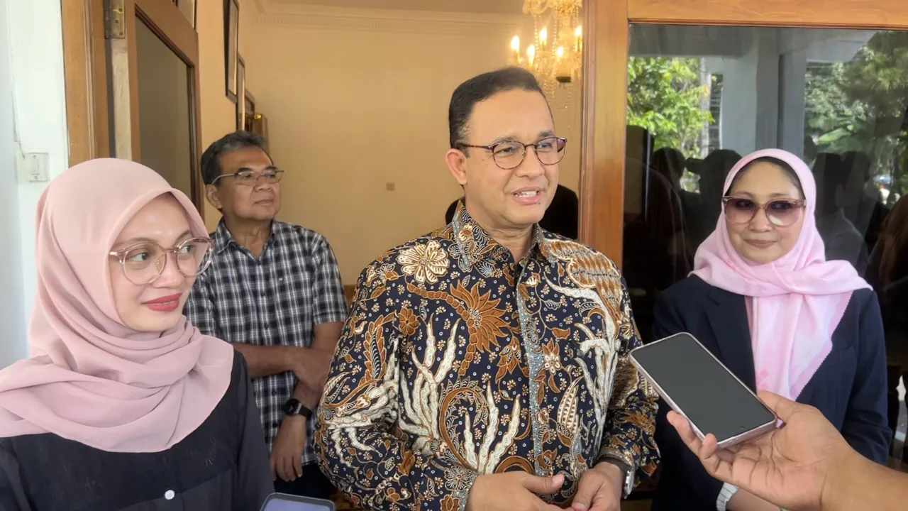 Anies Baswedan Berikan Semangat Mbak Vinanda Untuk Membawa Perubahan Kota Kediri