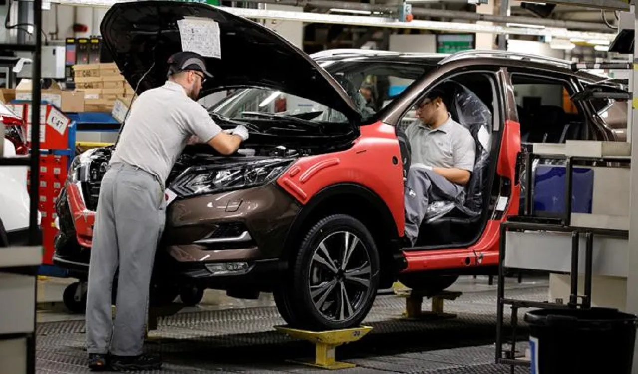 Penjualan Turun, Nissan Bakal PHK 10 Ribu Pekerja di Seluruh Dunia