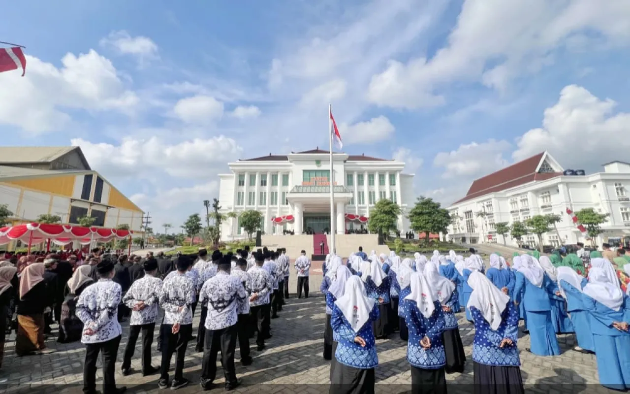 Pemkab Pasuruan: Pendidikan Hak Dasar Setiap Warga Negara