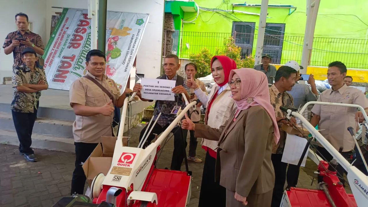 Berkat Lobby Wabup Hj Mimik Idayana, Sidoarjo Dapat Bantuan 16 Alsintan dari Kementan