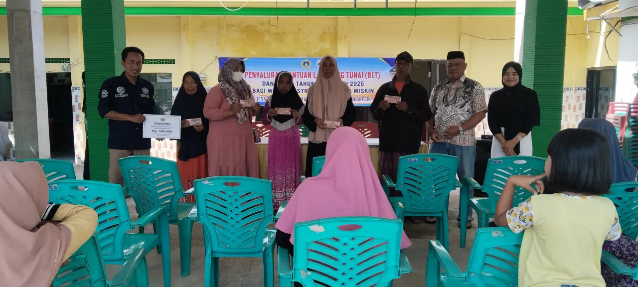 Pemdes Dampaan Cerme Salurkan BLT DD kepada 19 Keluarga Penerima Manfaat