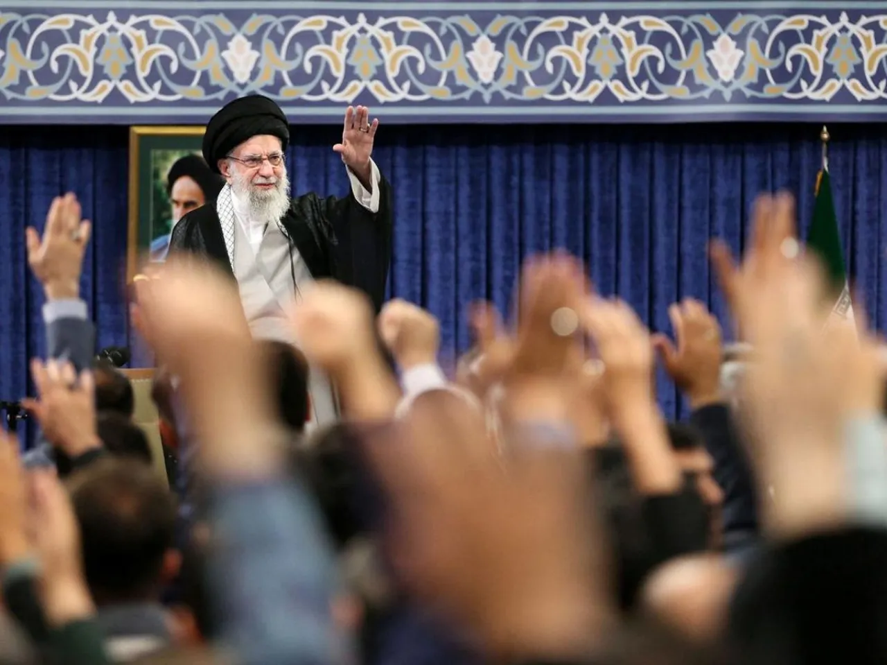 Iran Nyatakan Perang Dimulai Lawan Israel dan AS