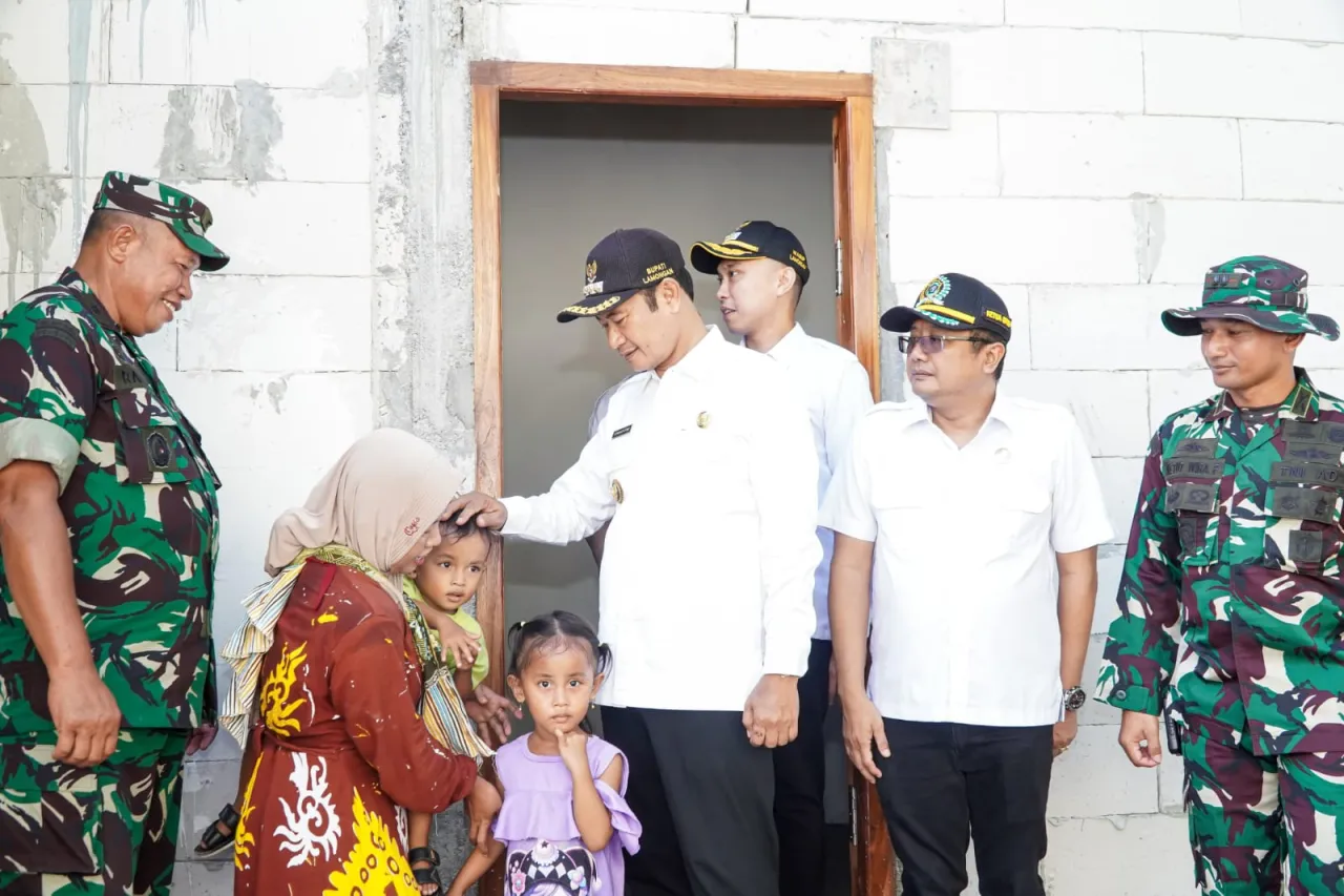 TMMD di Lamongan Ditutup, Selesaikan Pembangunan Jalan, RTLH dan Saluran Air
