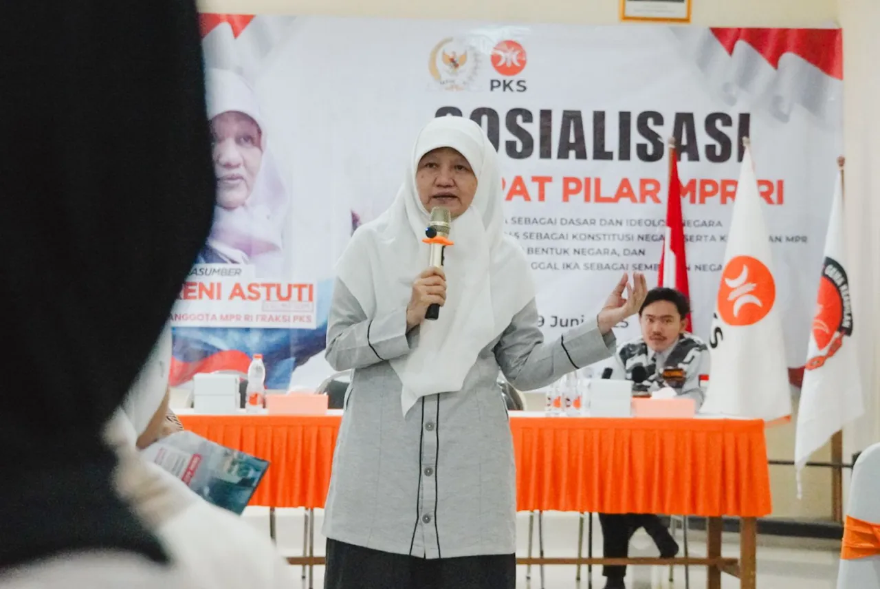 Baca juga : Menuju Indonesia Emas 2045, Reni Astuti Ajak Generasi Muda Perkuat Jati Diri Kebangsaan