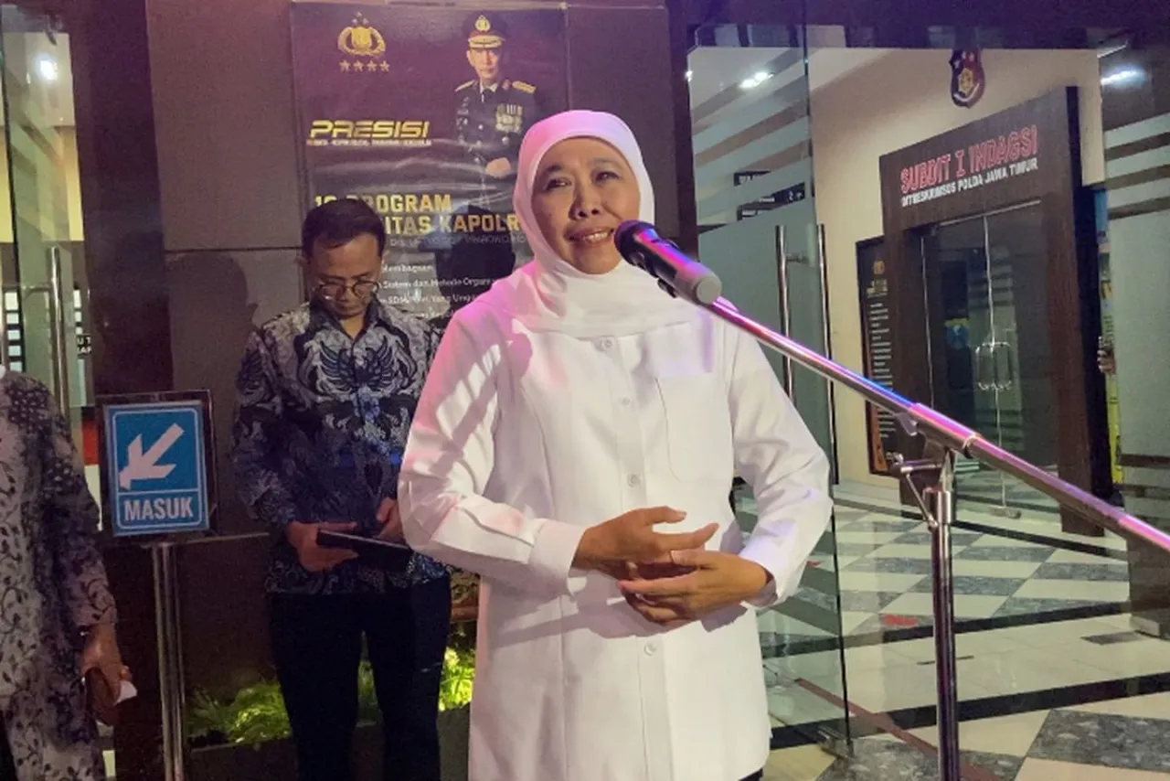 Kusnadi dan Khofifah, Diperiksa KPK di Jakarta dan Surabaya