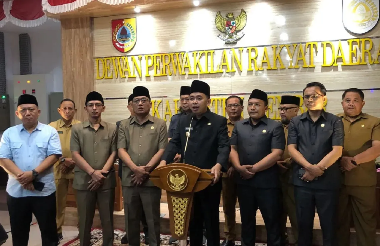 Dampak Kelangkaan BBM, Bupati Jember Terbitkan SE Sekolah Daring