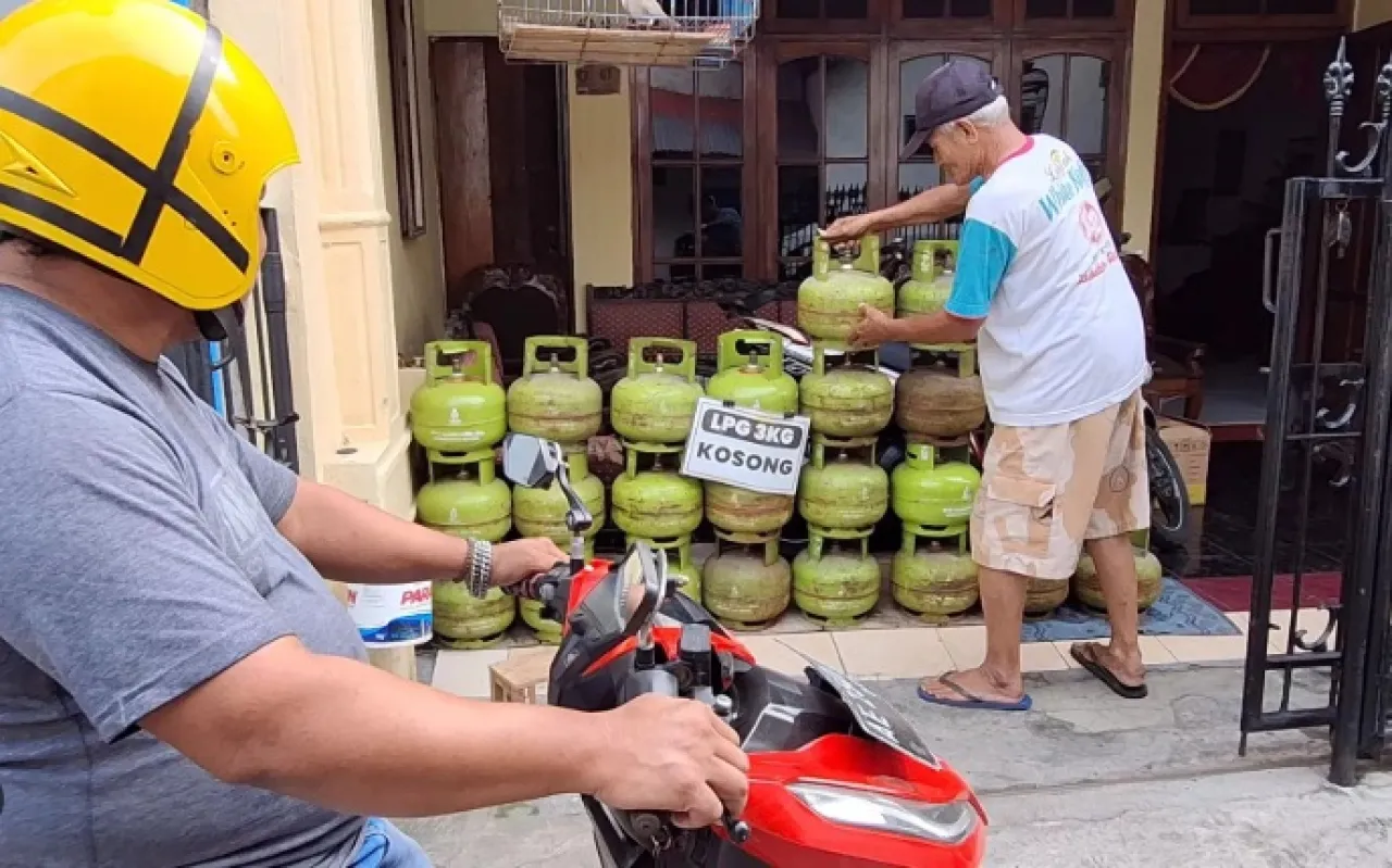 Warga Magetan Resah, LPG Melon Langka