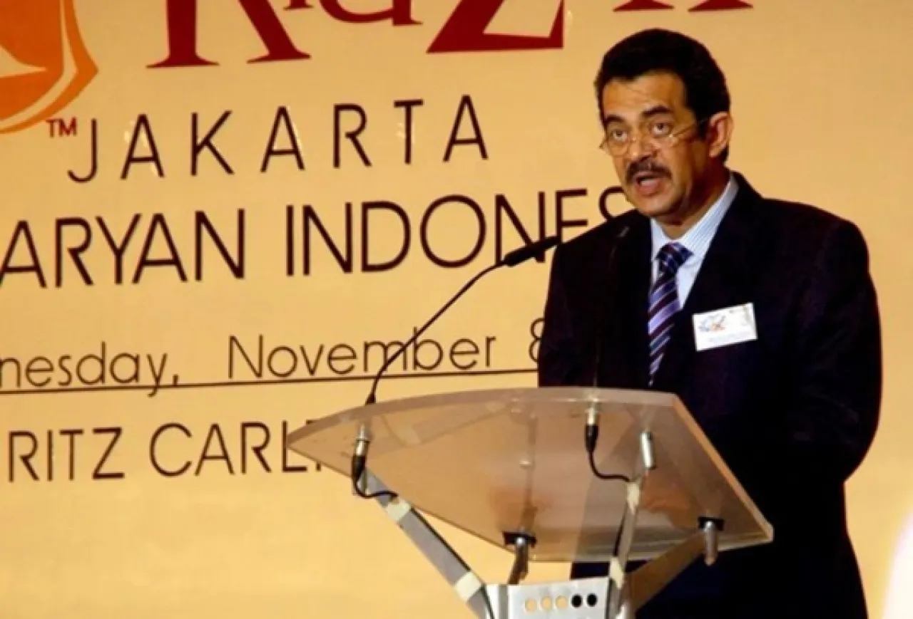Saudagar Minyak Riza Chalid, Buron Kejagung