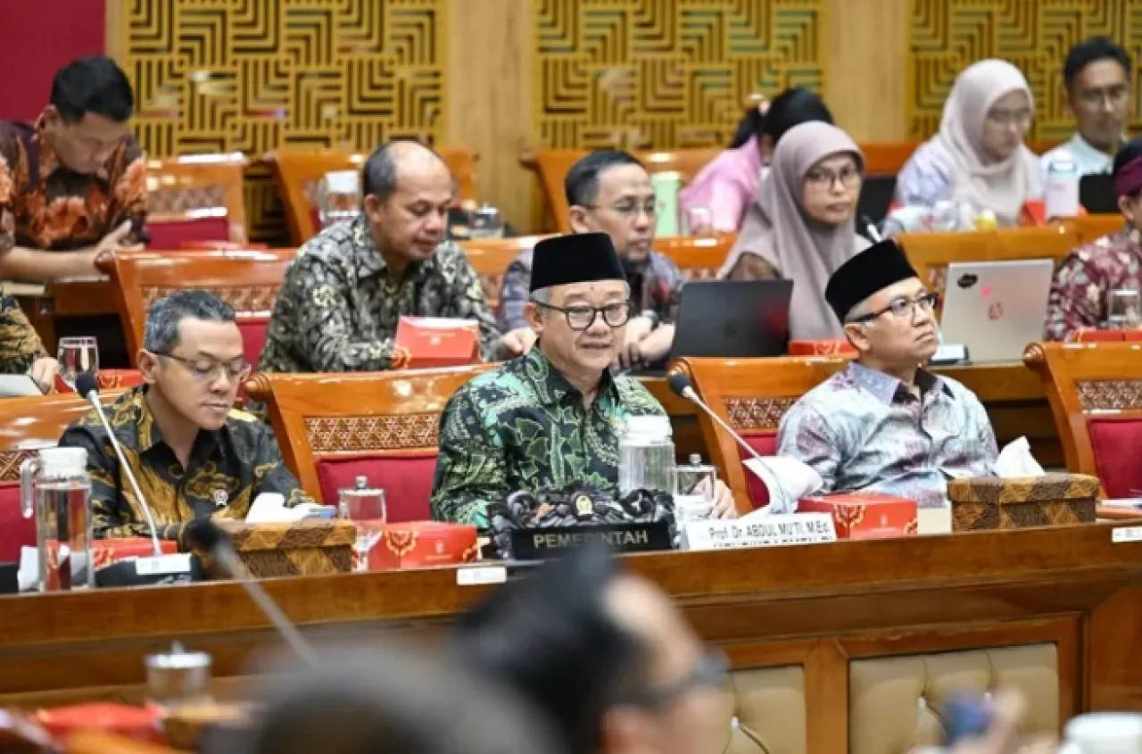 Baca juga : Kemendikdasmen Nyatakan Belum Mampu!